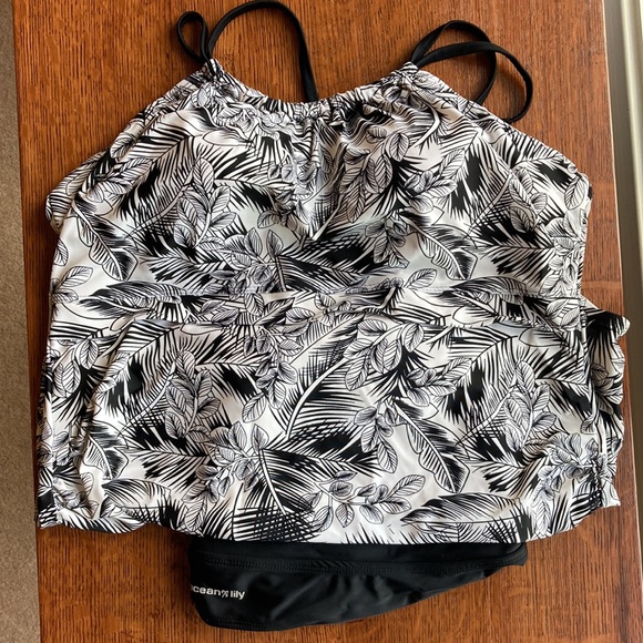 Ocean Lily XL Maternity tankini top and bottom - Picture 3 of 9